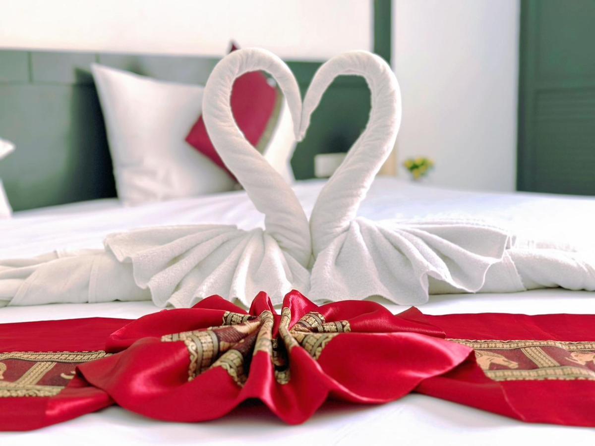 Hotel Baya Phuket Patong 外观 照片