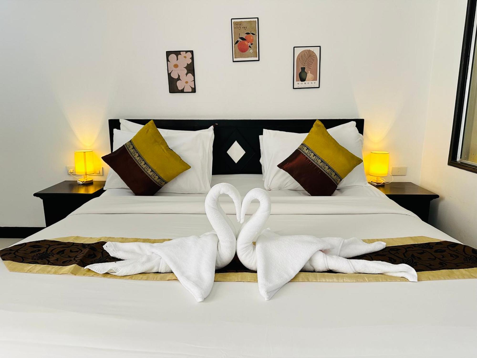 Hotel Baya Phuket Patong 外观 照片
