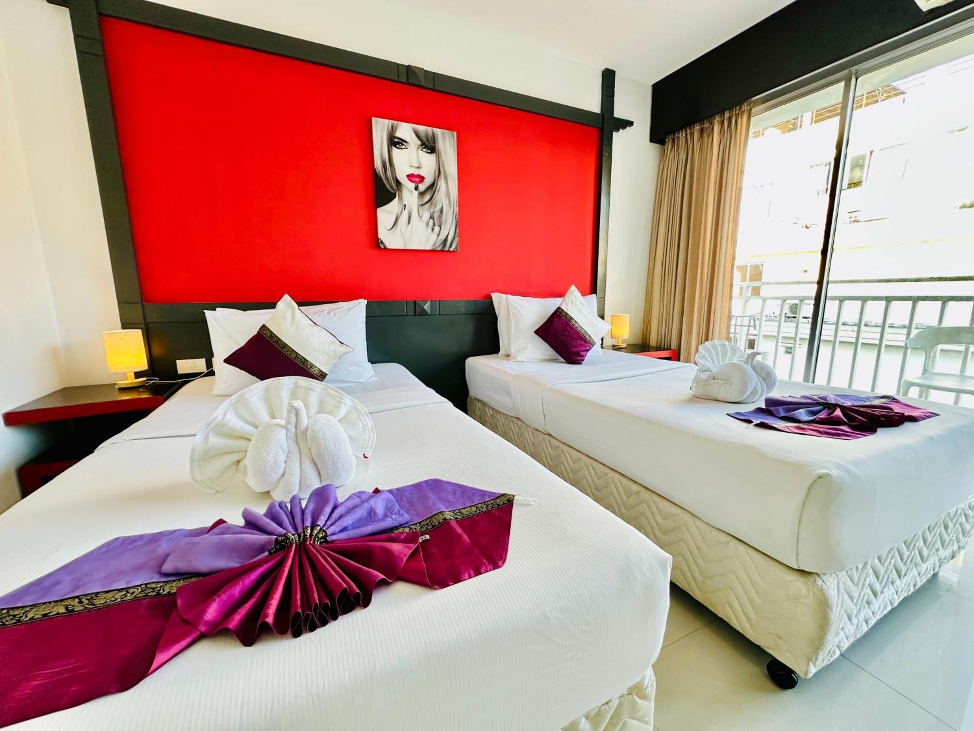 Hotel Baya Phuket Patong 外观 照片